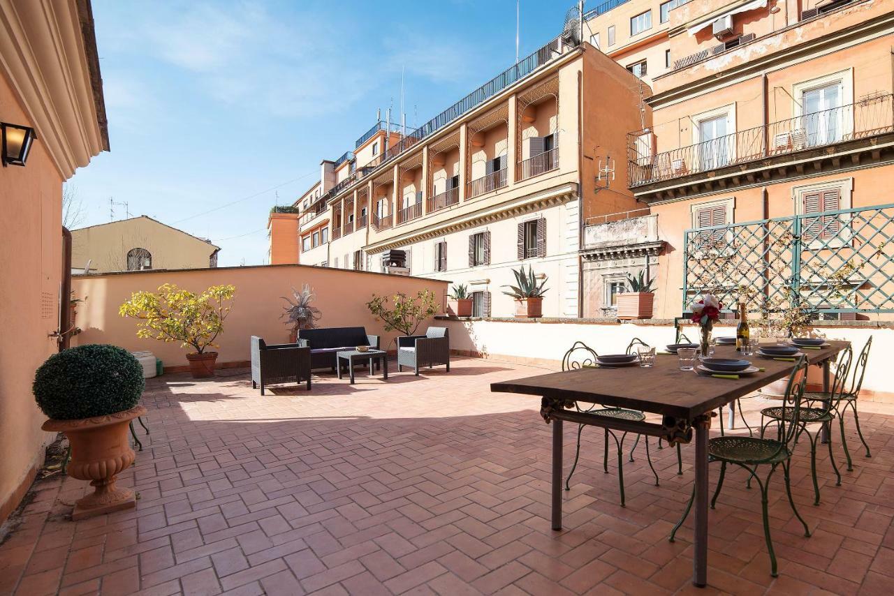 Monti Stunning With Terrace Appartamento *